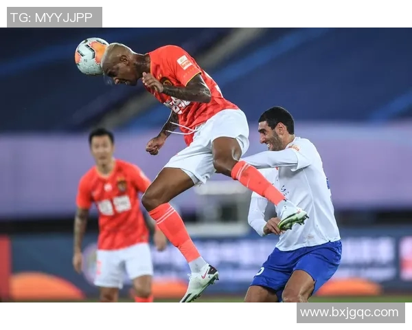 恒大与鲁能次回合巅峰对决谁将赢得关键胜利冲击冠军荣耀