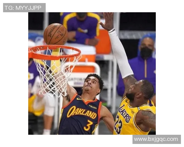 奇才与湖人对决分析:球队状态战术布局与关键球员表现全解析 奇才与湖人对决分析:球队状态战术布局与关键球员表现全解析